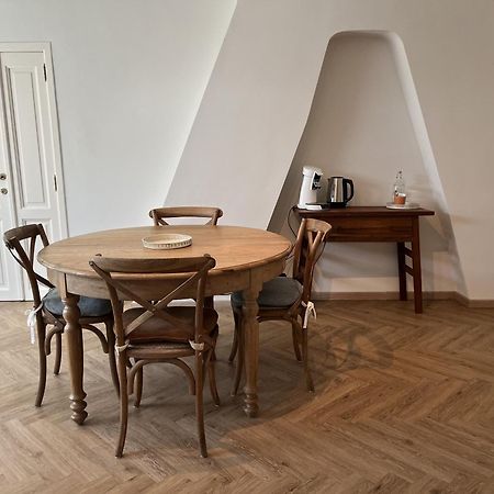 Habitat Panzió Momignies Kültér fotó
