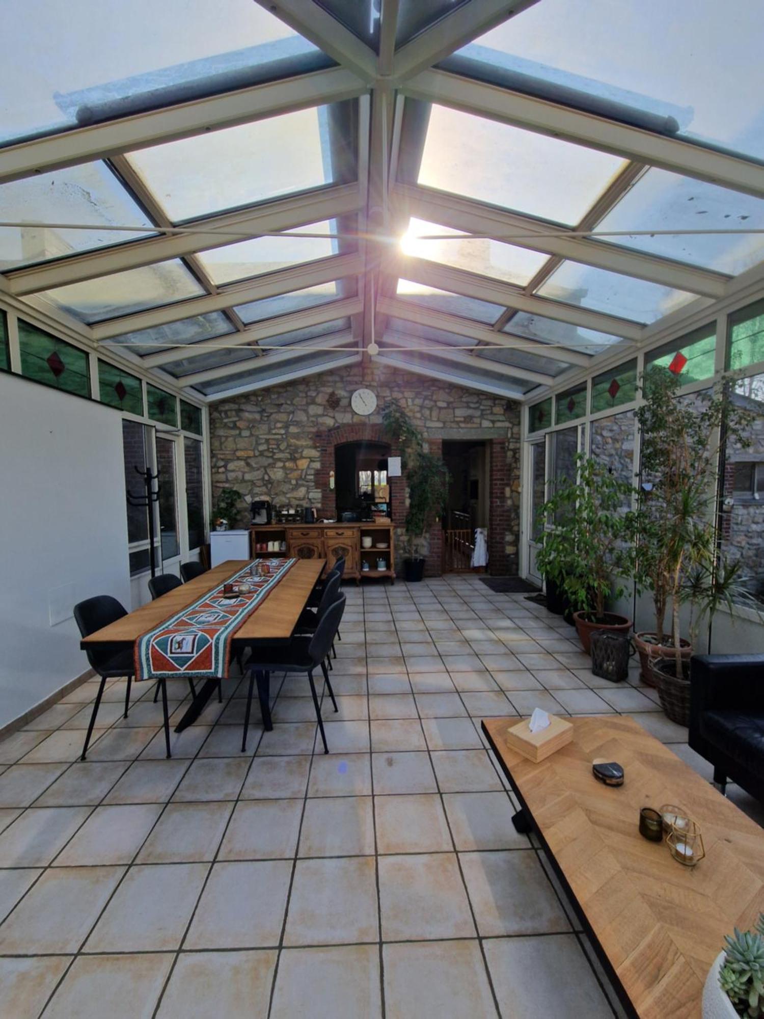 Habitat Panzió Momignies Kültér fotó