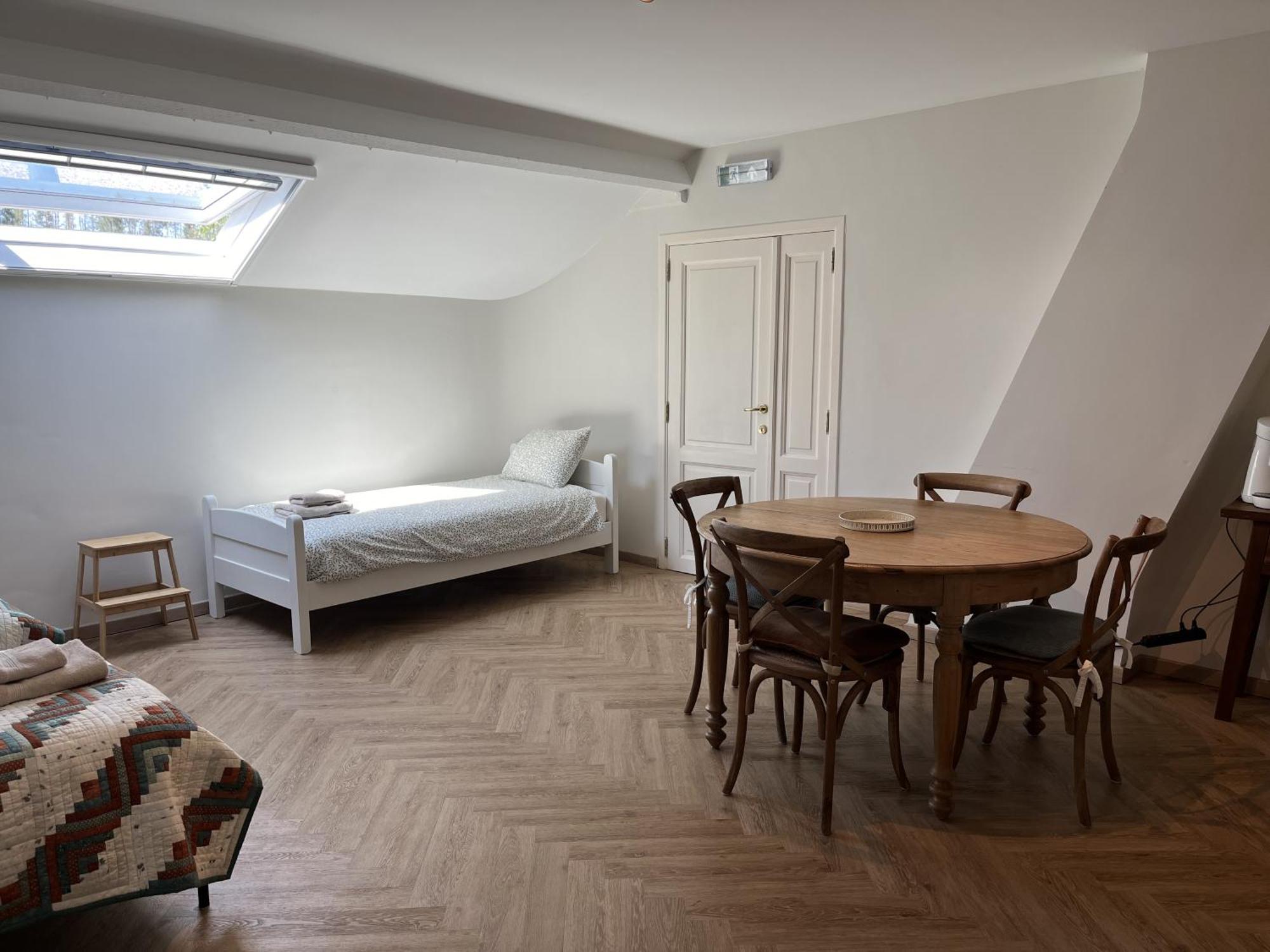 Habitat Panzió Momignies Kültér fotó